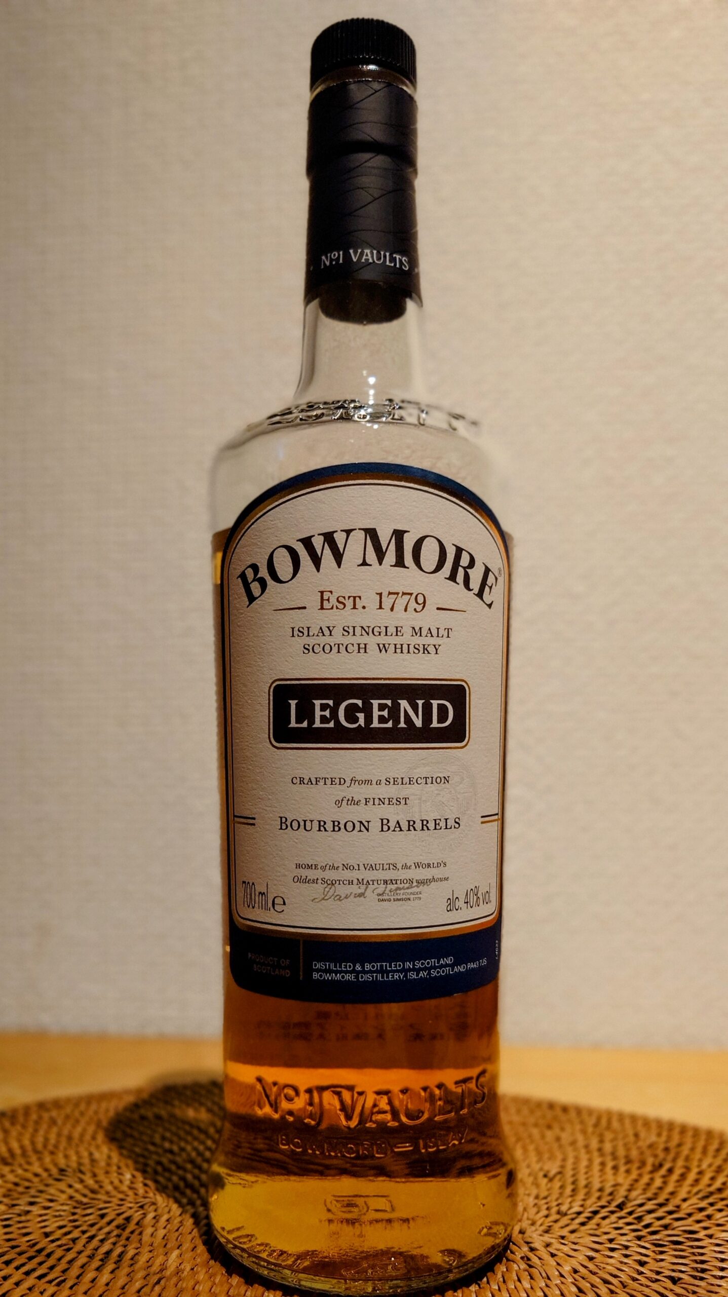 ボウモア レジェンド&9年 ボウモア レジェンド&9年 楽天市場】ボウモア 9年 (Bowmore 9 Year Old